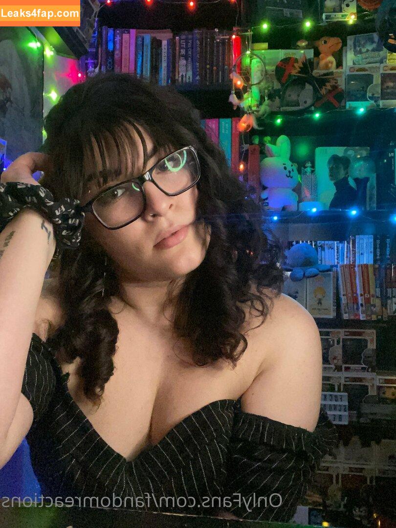 FandomReactions / fandomreactgirls слитое фото фото #0005