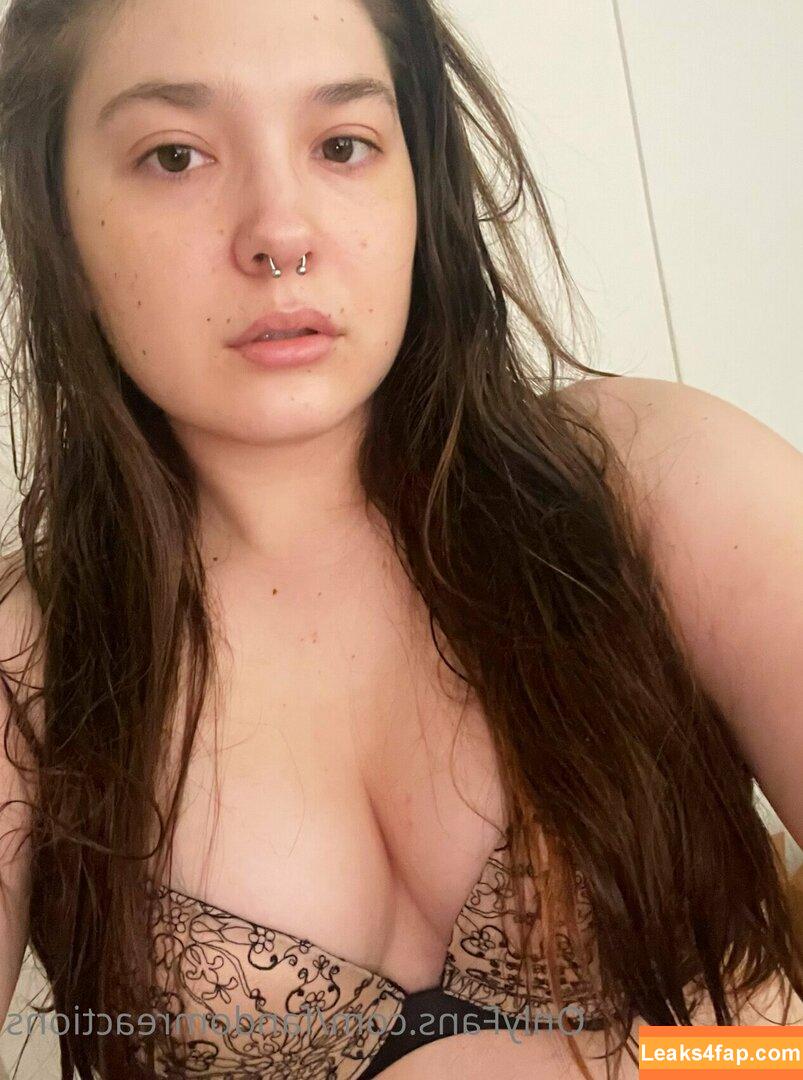 FandomReactions / fandomreactgirls leaked photo photo #0013