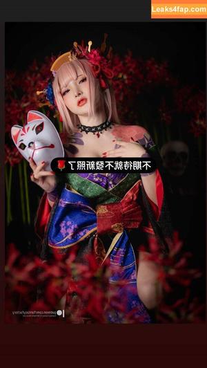 Fantasy Factory photo #0096