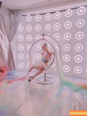 Fantasy Factory photo #0230