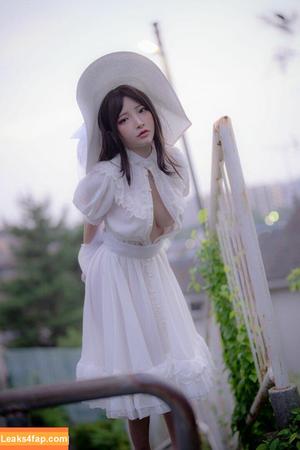 Fantasy Factory photo #0886