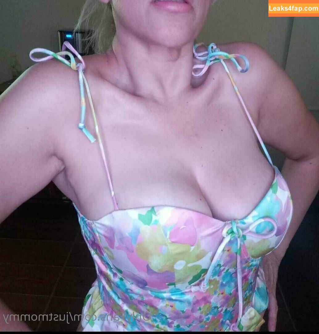 fantasymommy /  leaked photo photo #0059