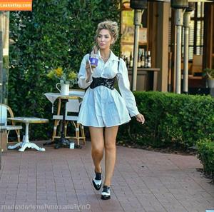 farrahabraham photo #0022