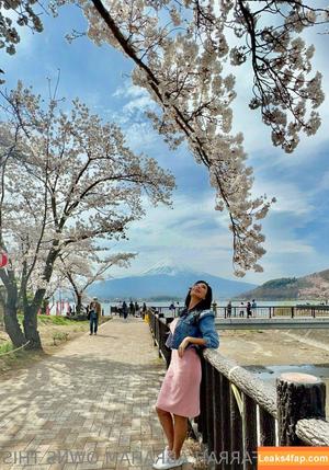 farrahabraham photo #0057