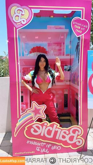 farrahabraham photo #0094