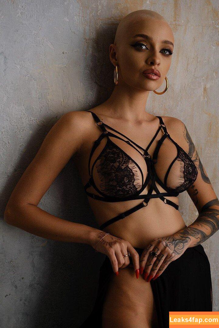 Farruhhhamraeva / user leaked photo photo #0399