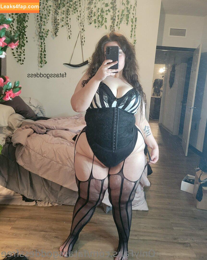 fatassgoddessfree /  leaked photo photo #0079