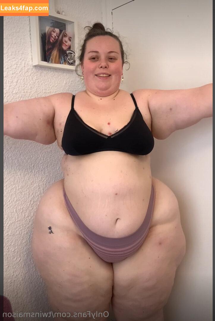 fatbigasstwins /  leaked photo photo #0004