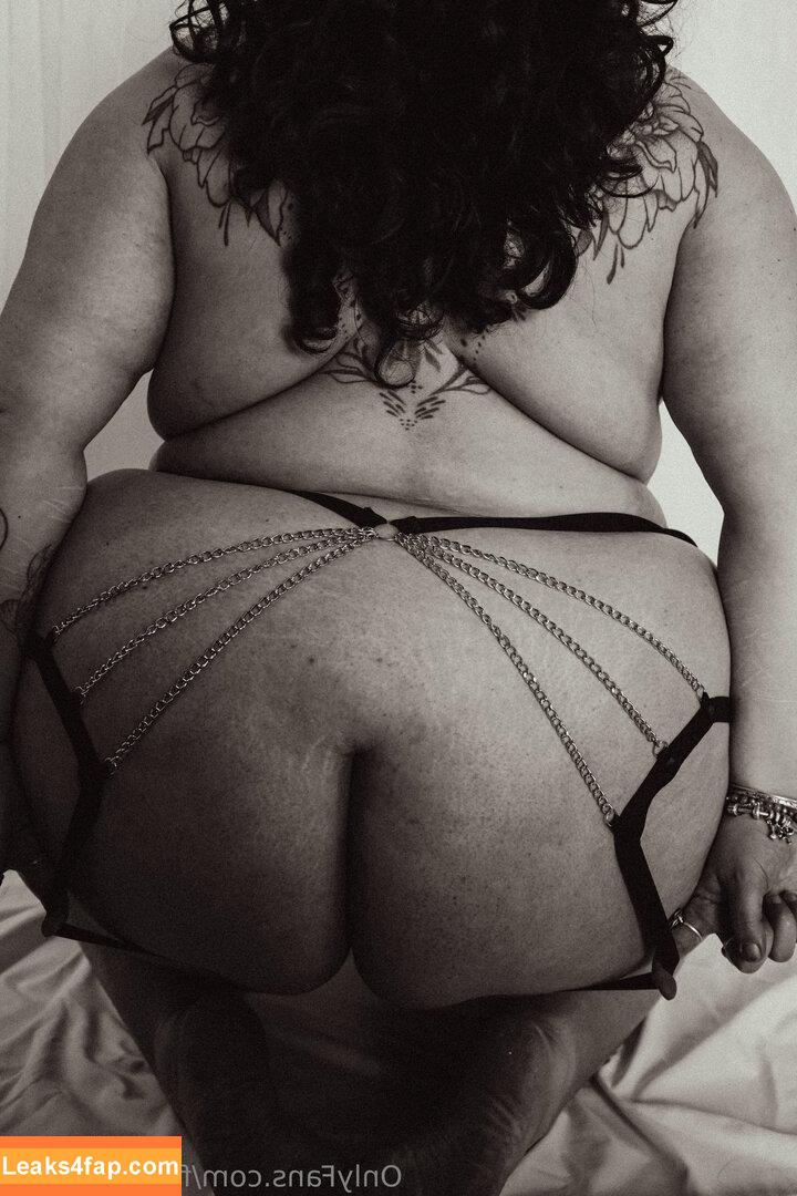 fatgoddessss /  leaked photo photo #0016