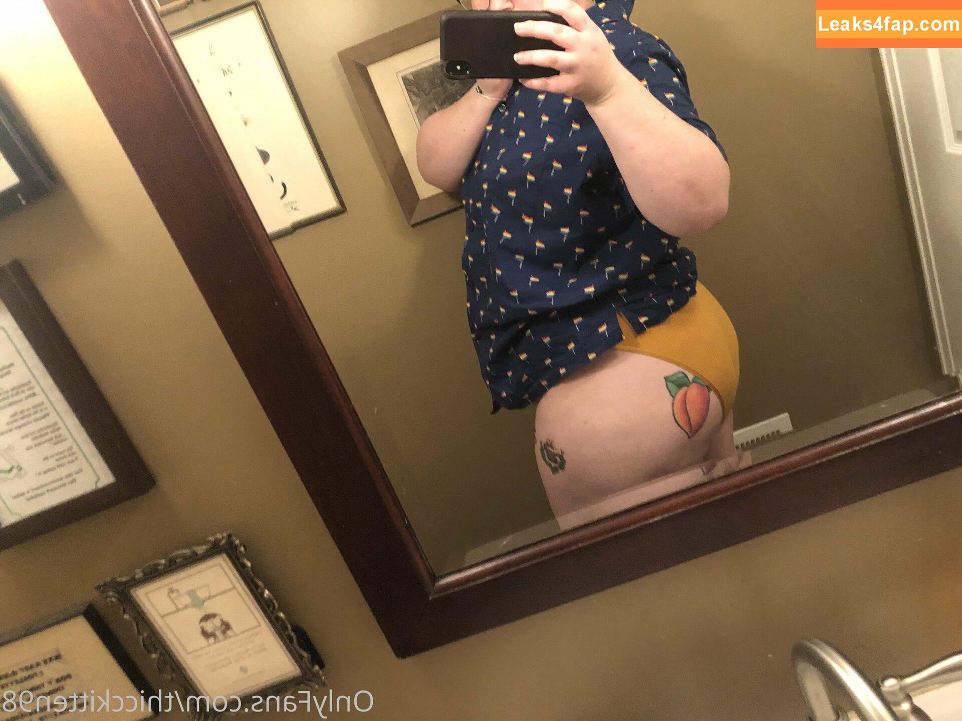 fatjuicypeach /  leaked photo photo #0014