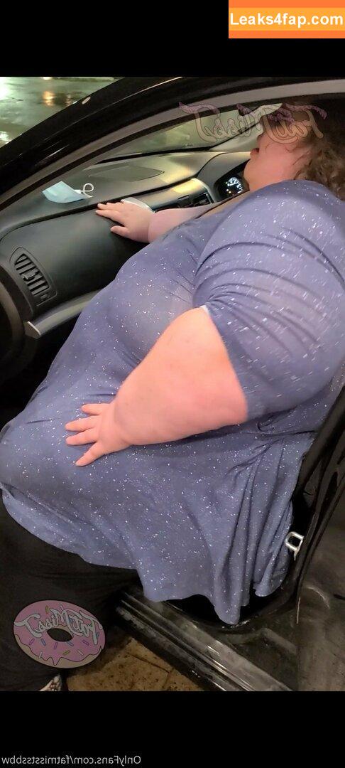 fatmisstssbbw /  leaked photo photo #0003