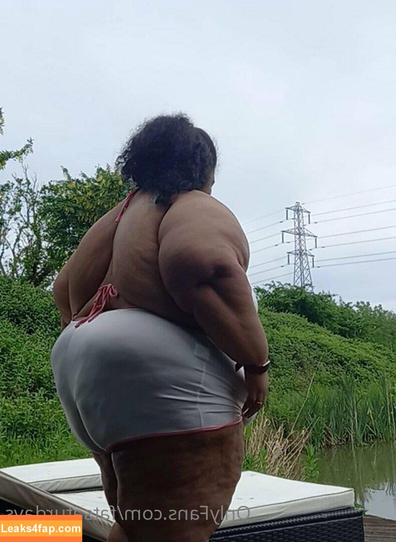 fatsaturdays / fatsaturdays420 leaked photo photo #0031