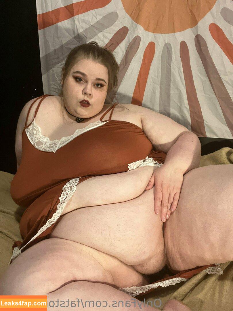 fatstonerchick /  leaked photo photo #0041