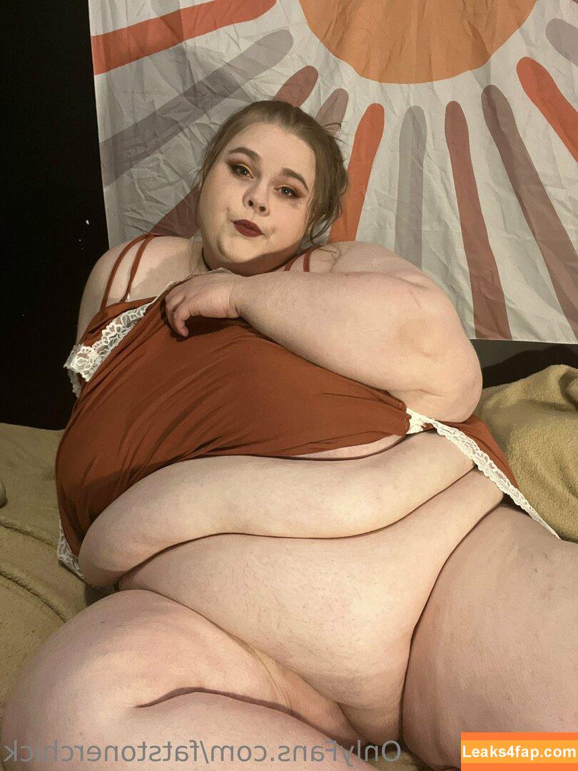 fatstonerchick /  leaked photo photo #0045