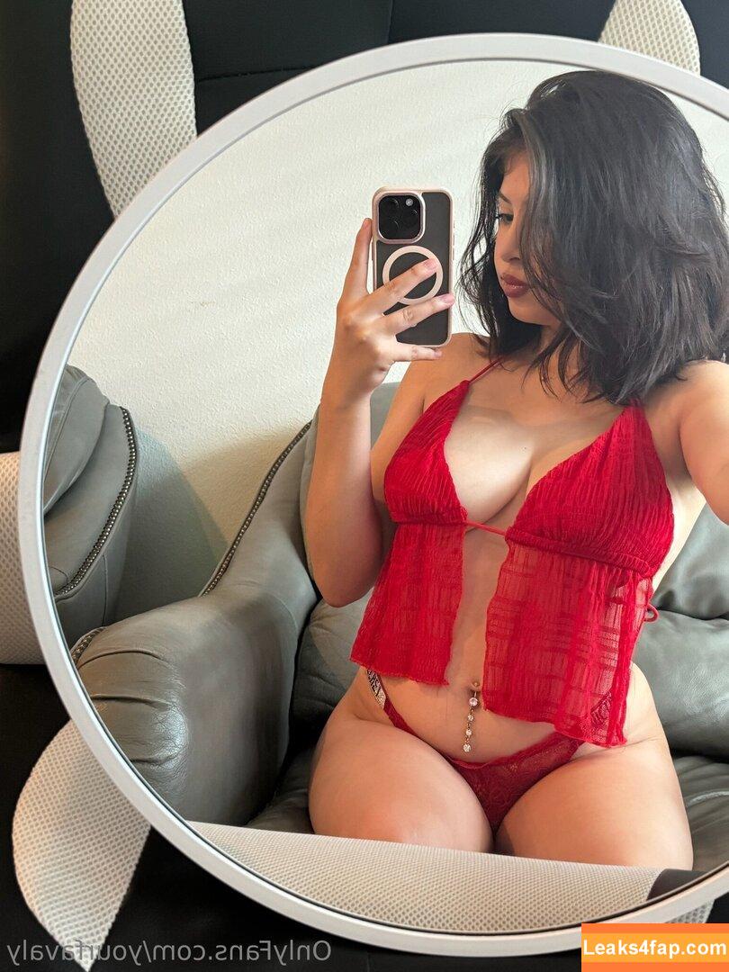 favaly / favalliii leaked photo photo #0052