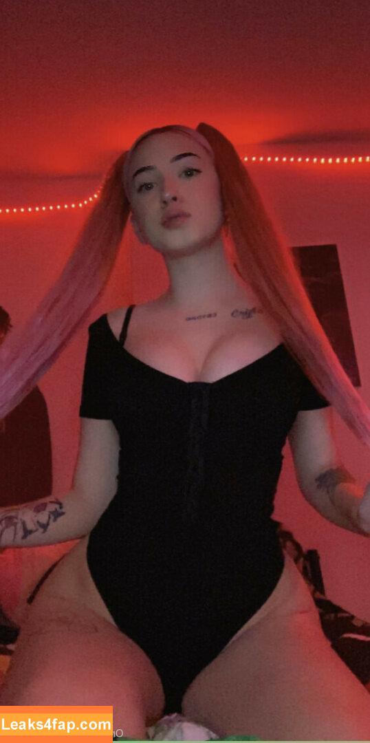 Favewaifu / Urfavewaifu leaked photo photo #0024