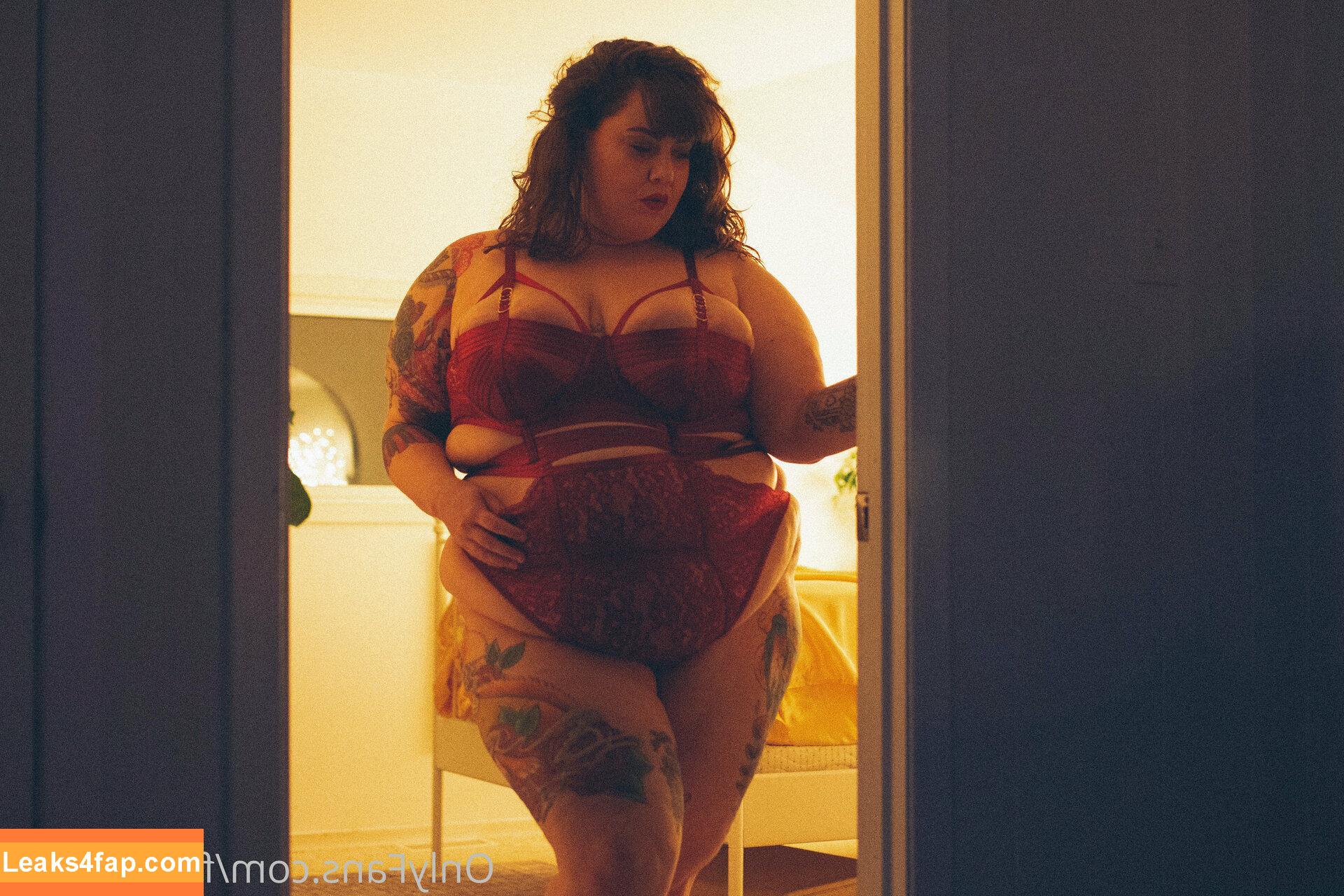 fayedaniels / fayedanielsbbw leaked photo photo #0097