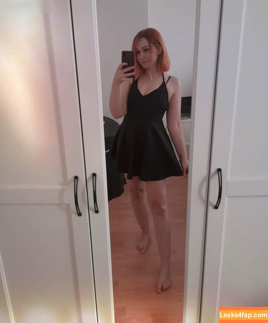Feedeline / Feli / feedeline_ / itsonly_feli leaked photo photo #0064