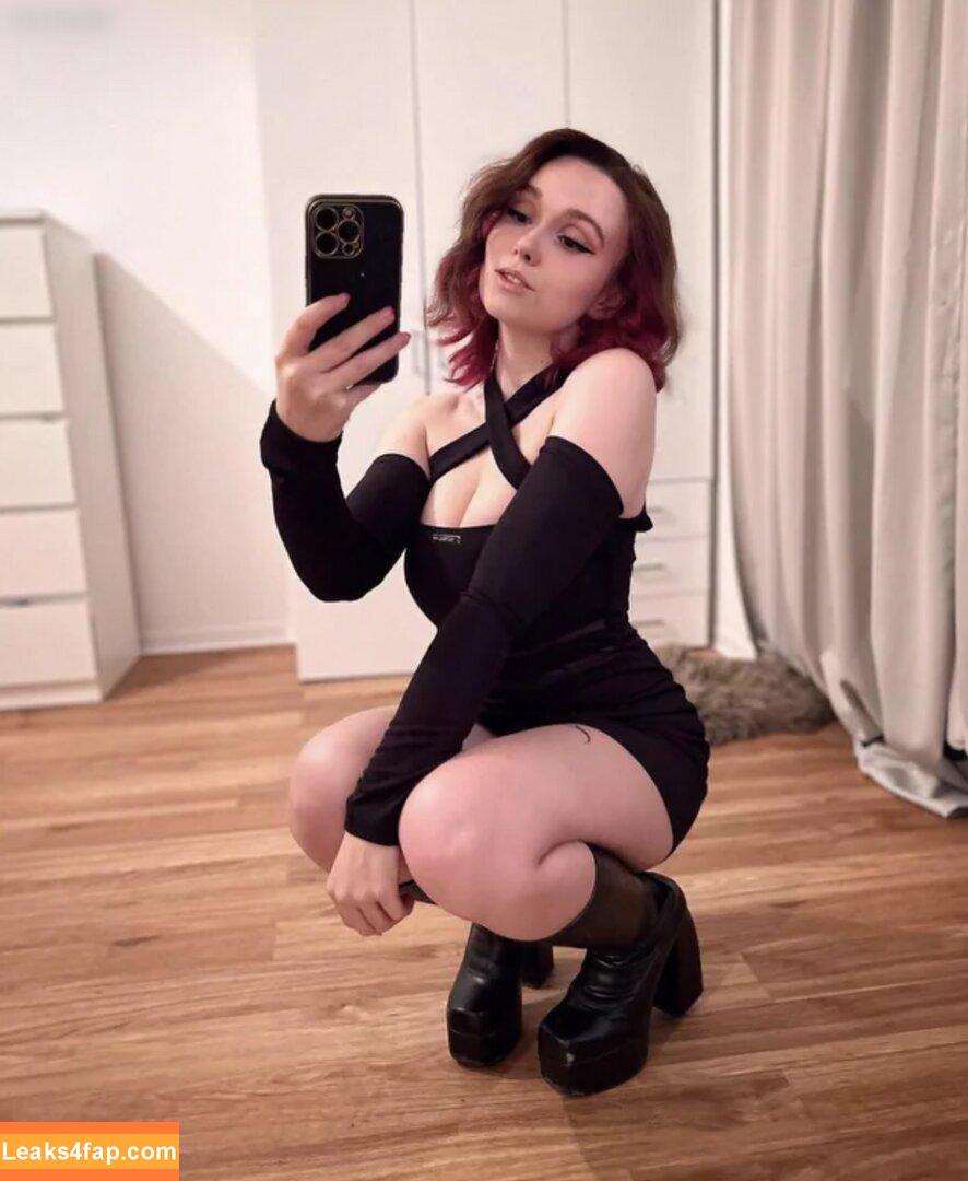 Feedeline / Feli / feedeline_ / itsonly_feli leaked photo photo #0068