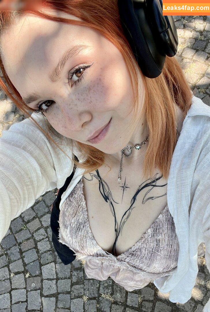 Feedeline / Feli / feedeline_ / itsonly_feli leaked photo photo #0096