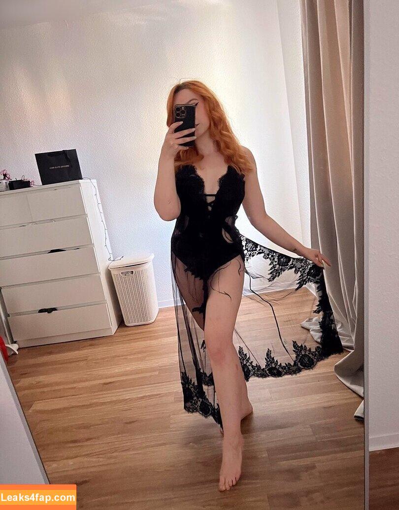 Feedeline / Feli / feedeline_ / itsonly_feli leaked photo photo #0120