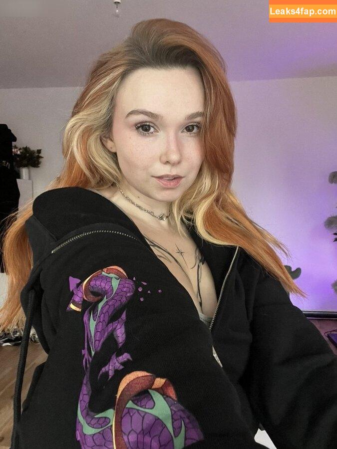 Feedeline / Feli / feedeline_ / itsonly_feli leaked photo photo #0228