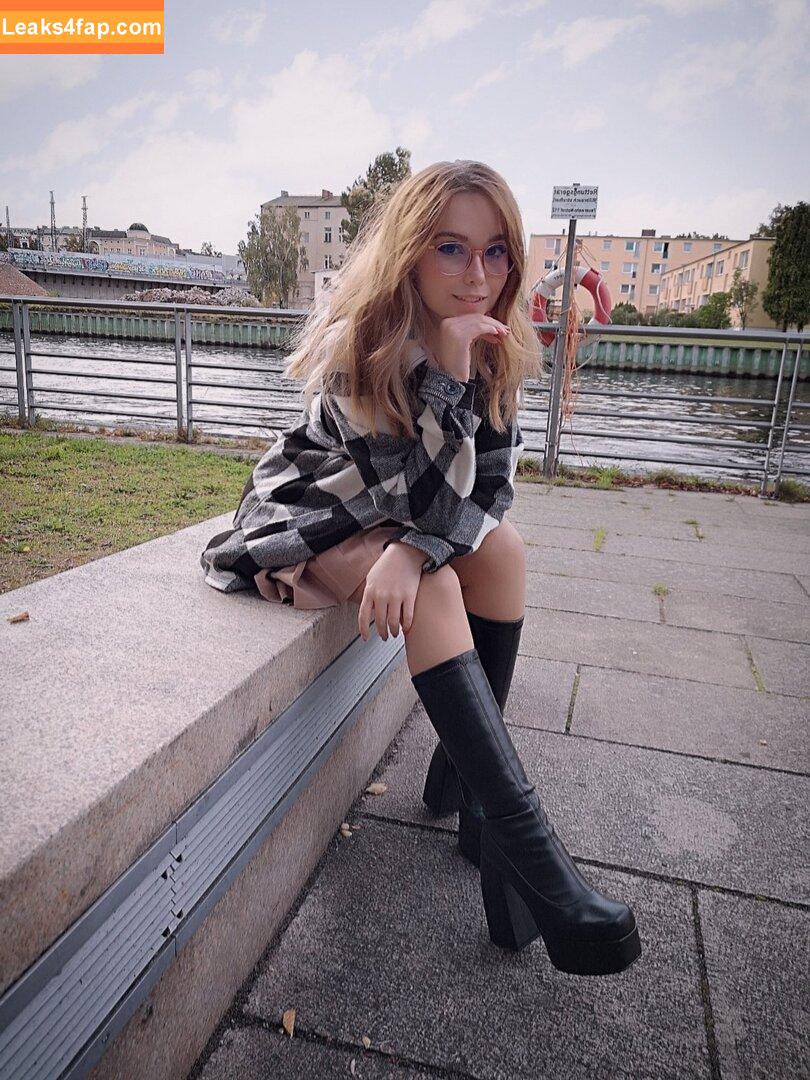 Feedeline / Feli / feedeline_ / itsonly_feli leaked photo photo #0246