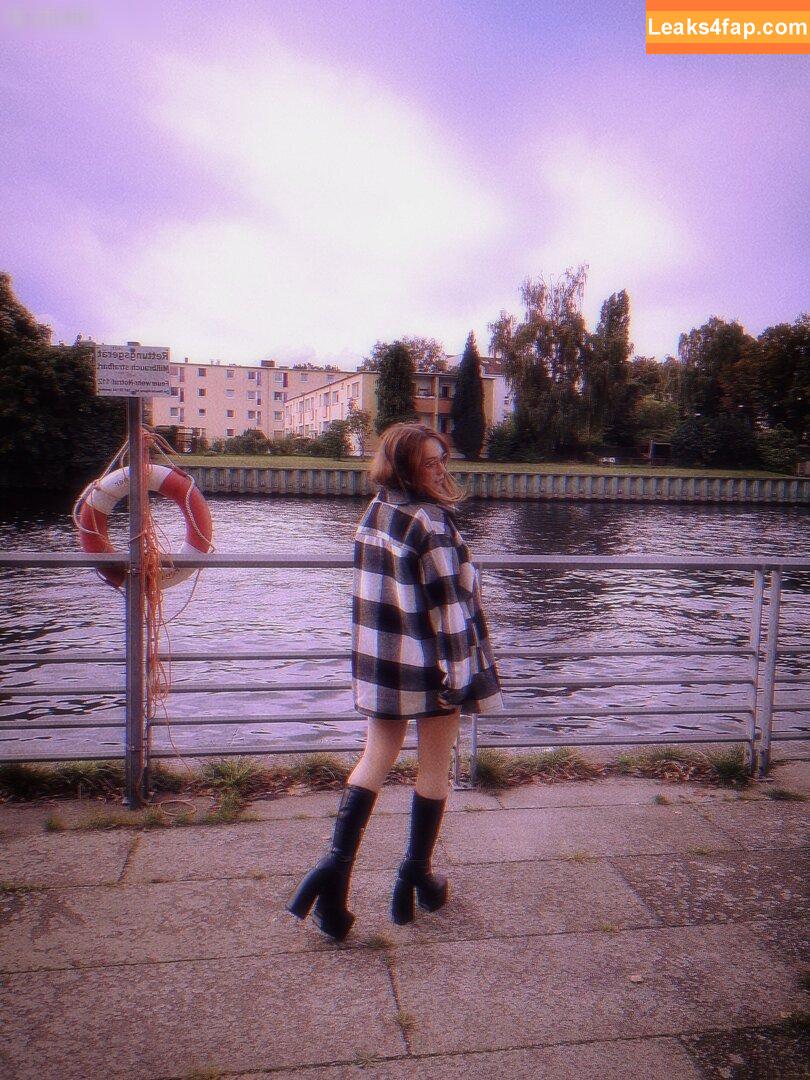 Feedeline / Feli / feedeline_ / itsonly_feli leaked photo photo #0249