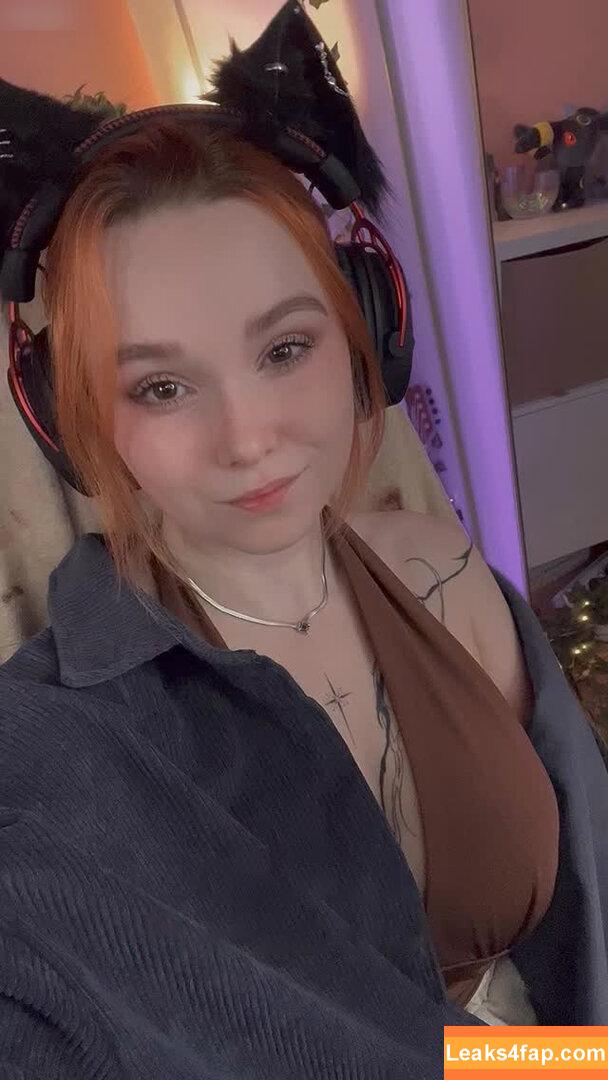 Feedeline / Feli / feedeline_ / itsonly_feli leaked photo photo #0257