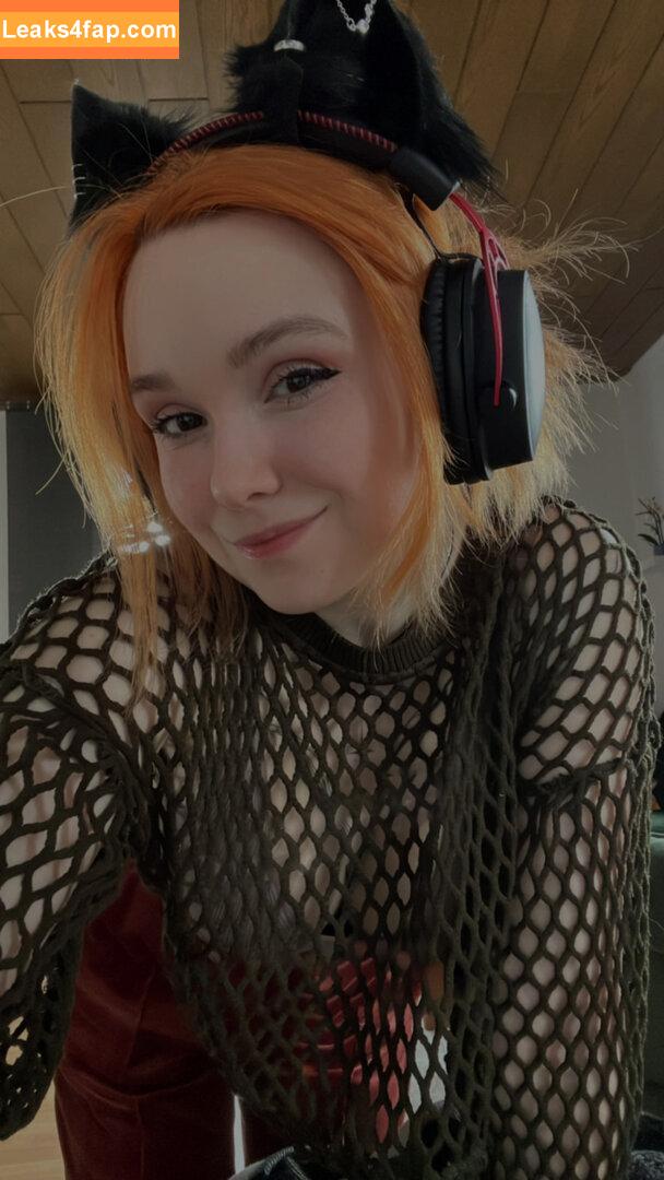 Feedeline / Feli / feedeline_ / itsonly_feli leaked photo photo #0292