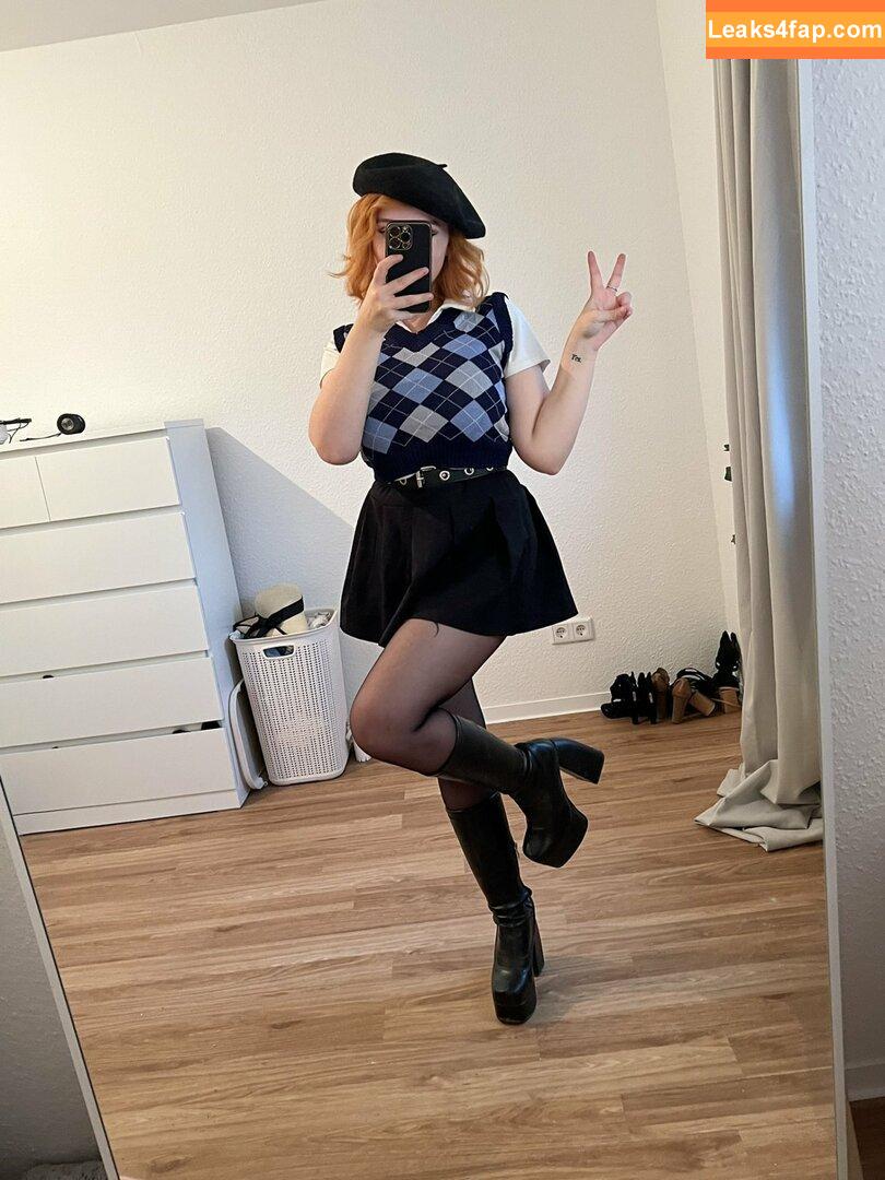 Feedeline / Feli / feedeline_ / itsonly_feli leaked photo photo #0349