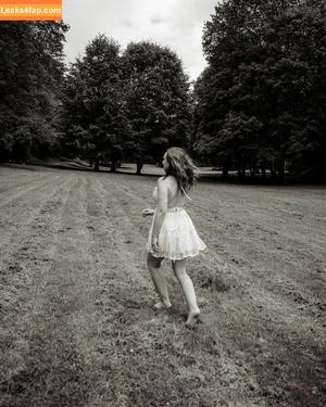 Feedeline photo #0182