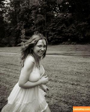 Feedeline photo #0183