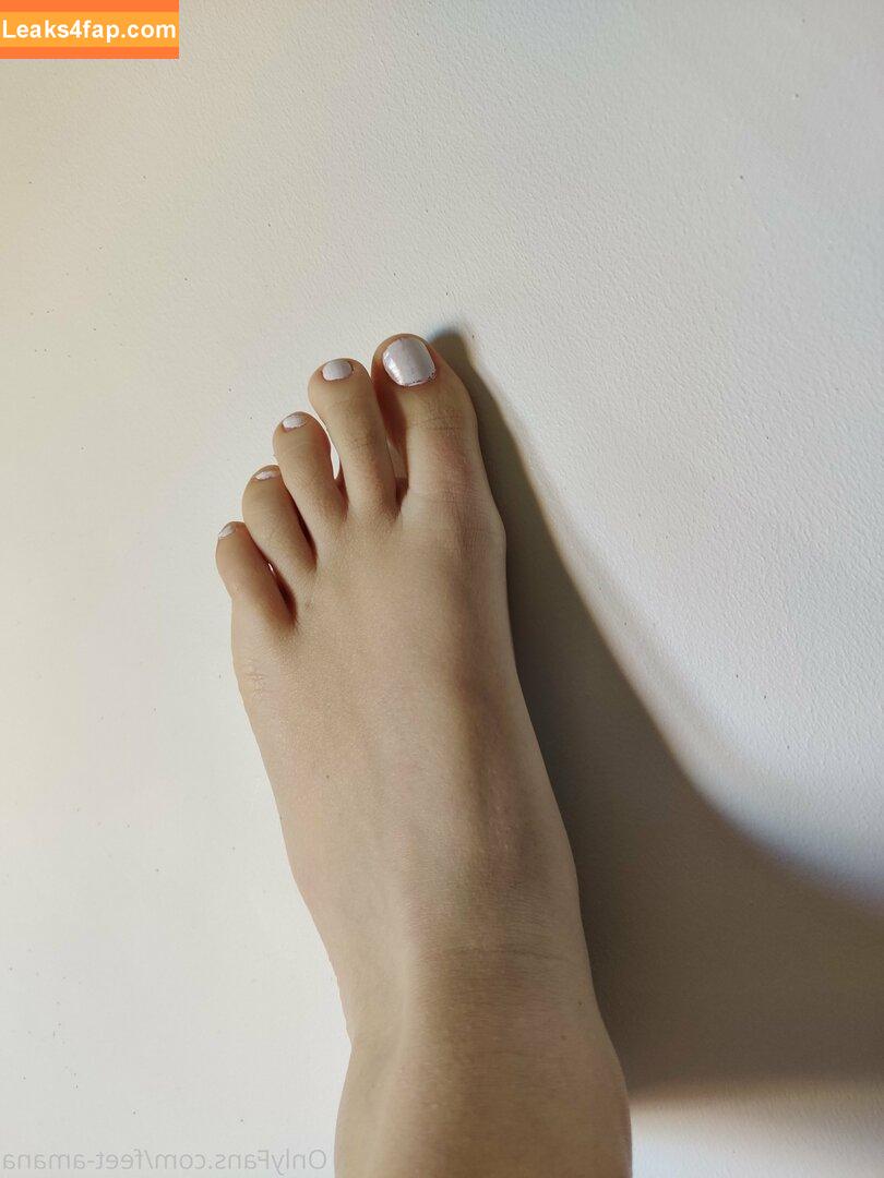 feet-amana /  leaked photo photo #0007