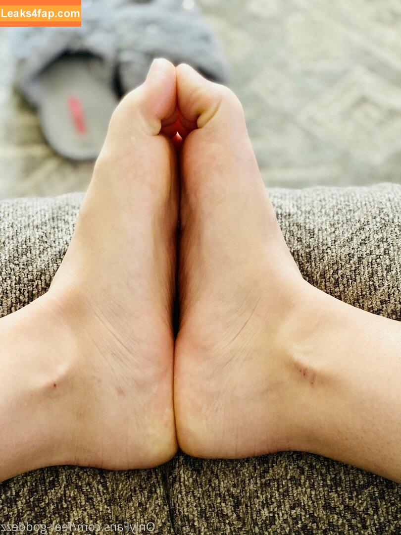 feet-goddezz / foot.goddess16 leaked photo photo #0048