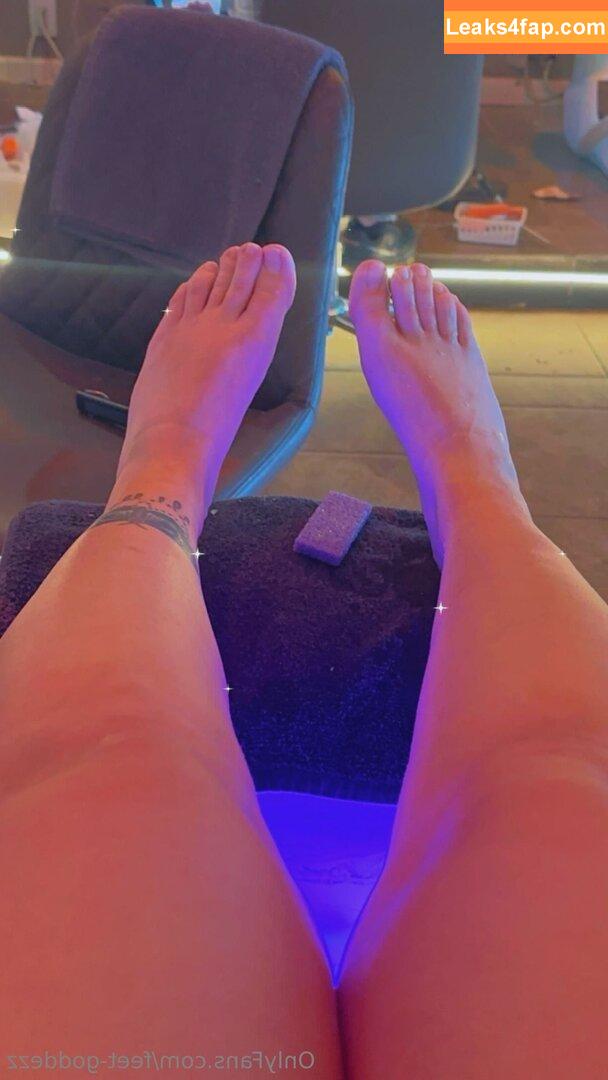 feet-goddezz / foot.goddess16 leaked photo photo #0073