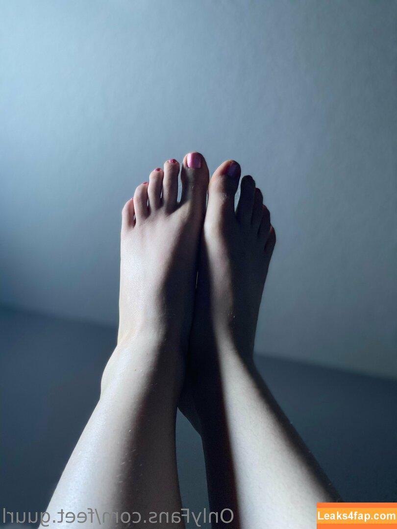 feet.guurl / sexyfeetbyr leaked photo photo #0014