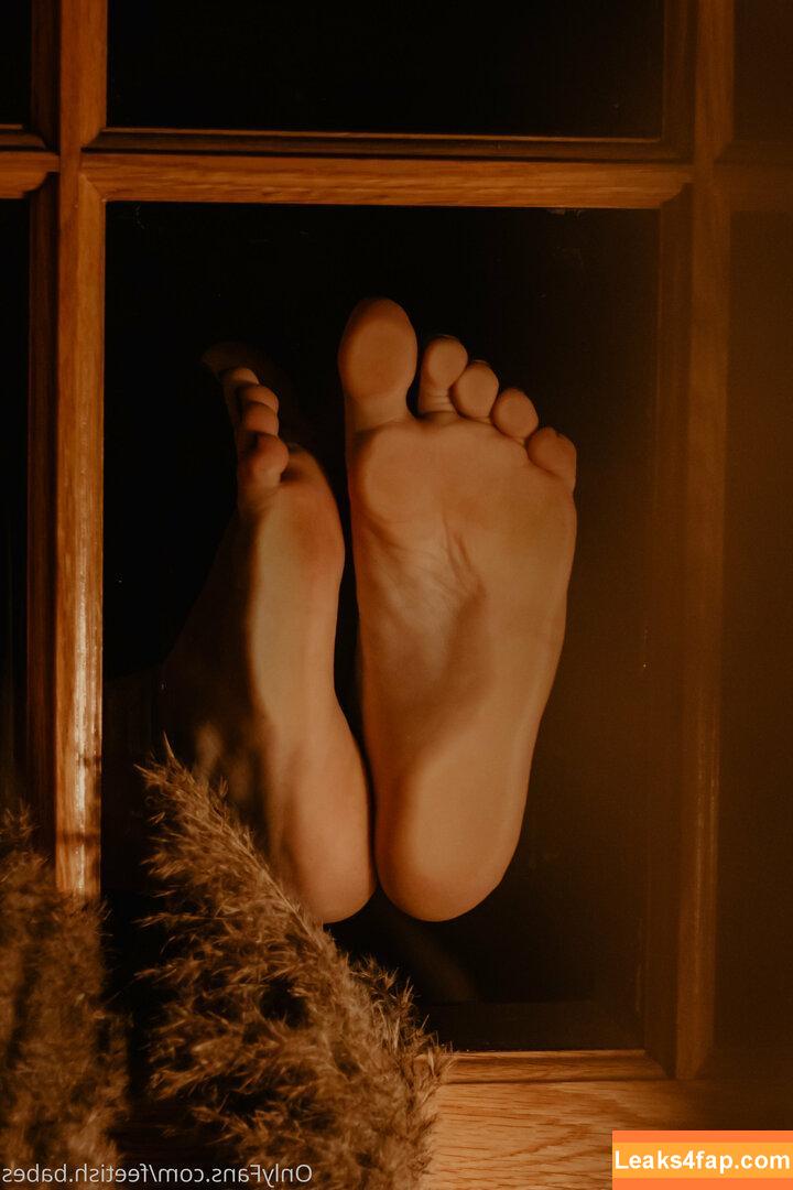 feetish.babes / girlsfootfetish leaked photo photo #0015