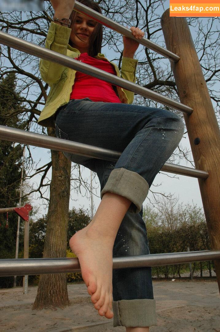 Feetperview / Sockenmädchen /  leaked photo photo #0374