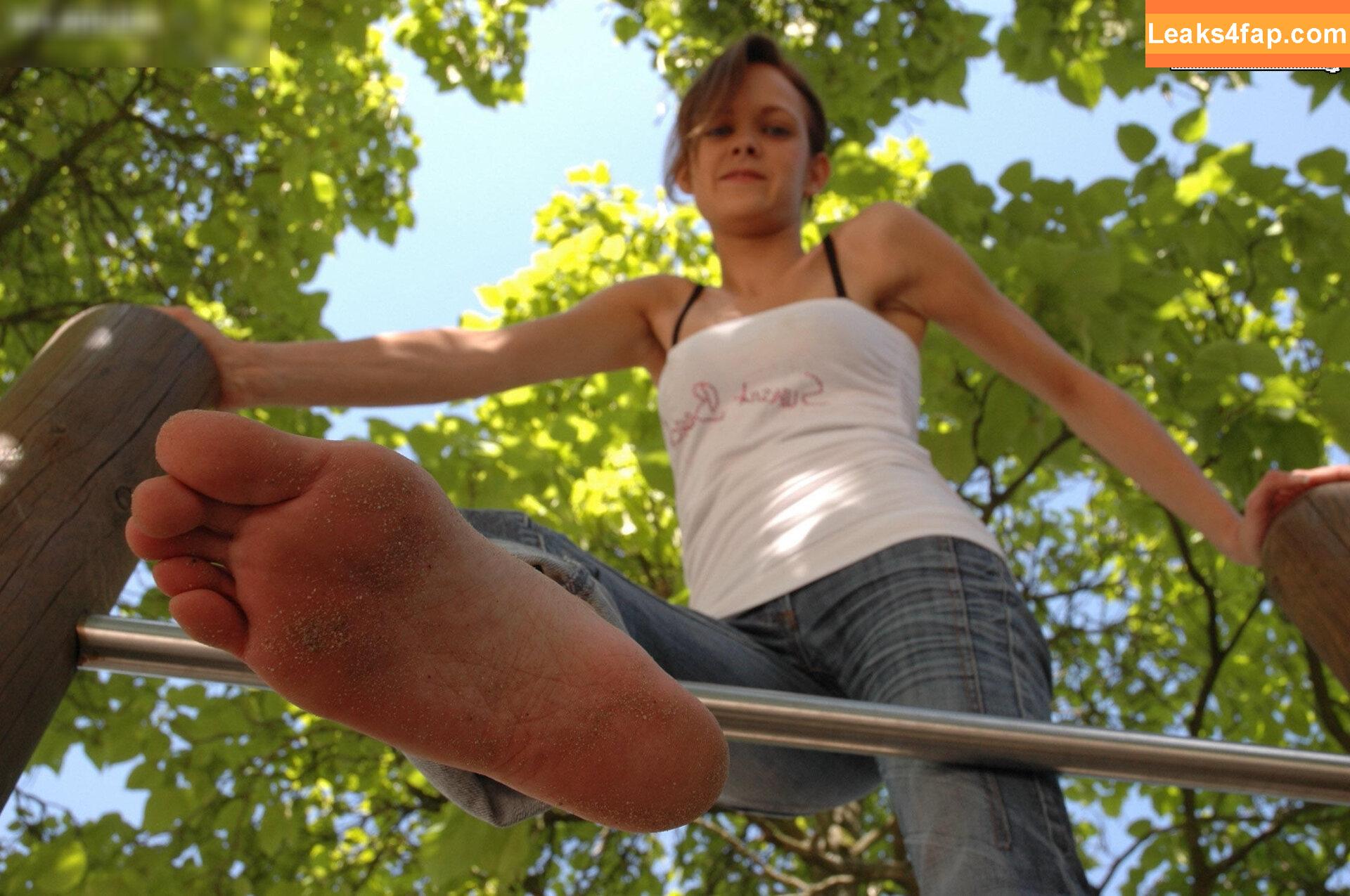 Feetperview / Sockenmädchen /  leaked photo photo #0640