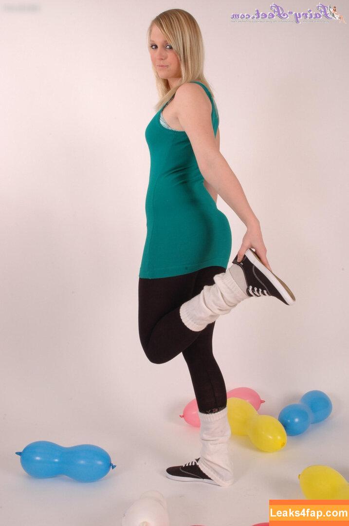 Feetperview / Sockenmädchen /  leaked photo photo #0659