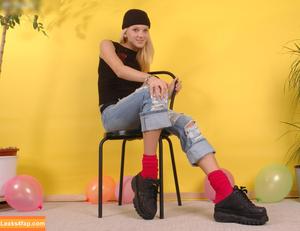 Feetperview / Sockenmädchen photo #0446