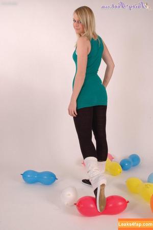 Feetperview / Sockenmädchen photo #0663