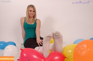 Feetperview / Sockenmädchen photo #0668