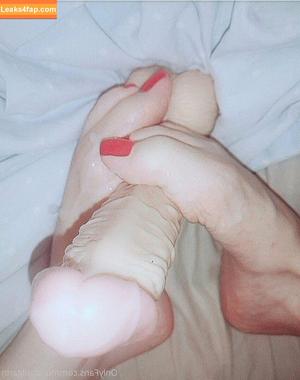 Feetvampire photo #0118