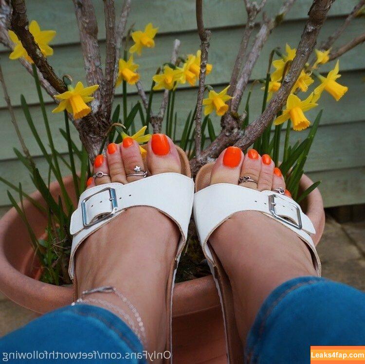 feetworthfollowing / michelle.feetworthfollowing leaked photo photo #0161