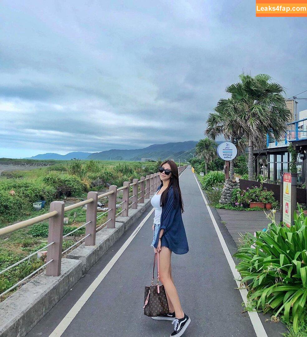 feifeihsieh /  leaked photo photo #0012