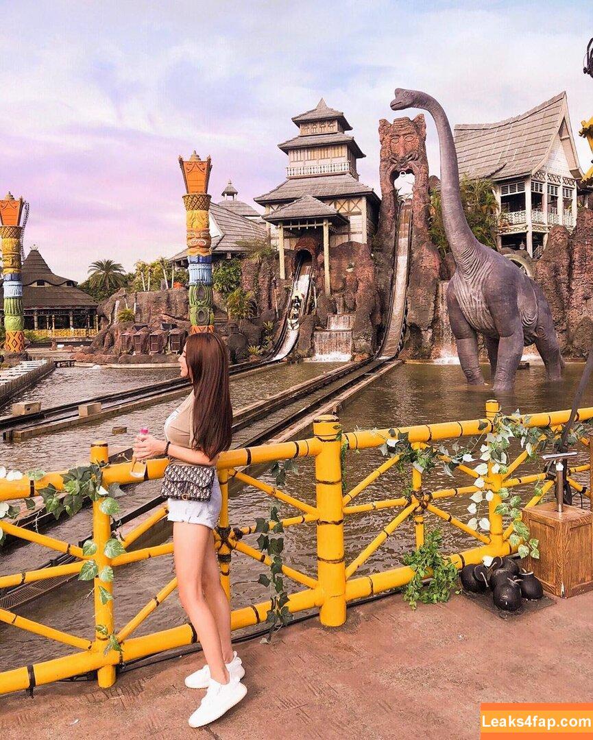 feifeihsieh /  leaked photo photo #0021