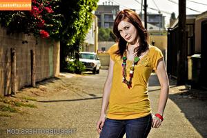 Felicia Day photo #0013