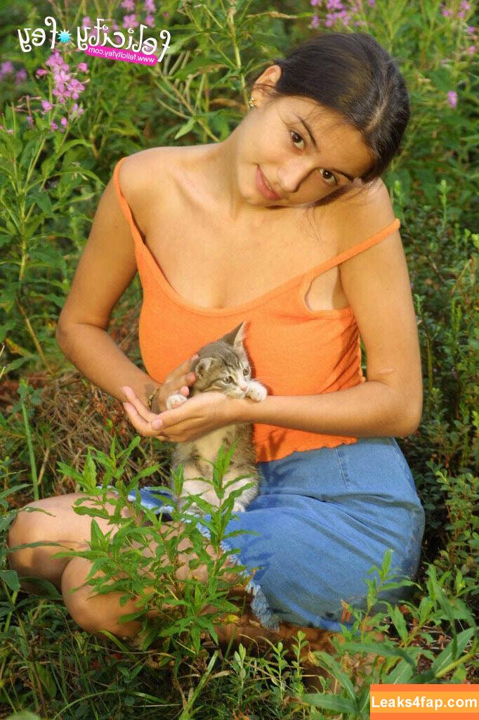 Felicity Fey / felicityfeypage слитое фото фото #0373